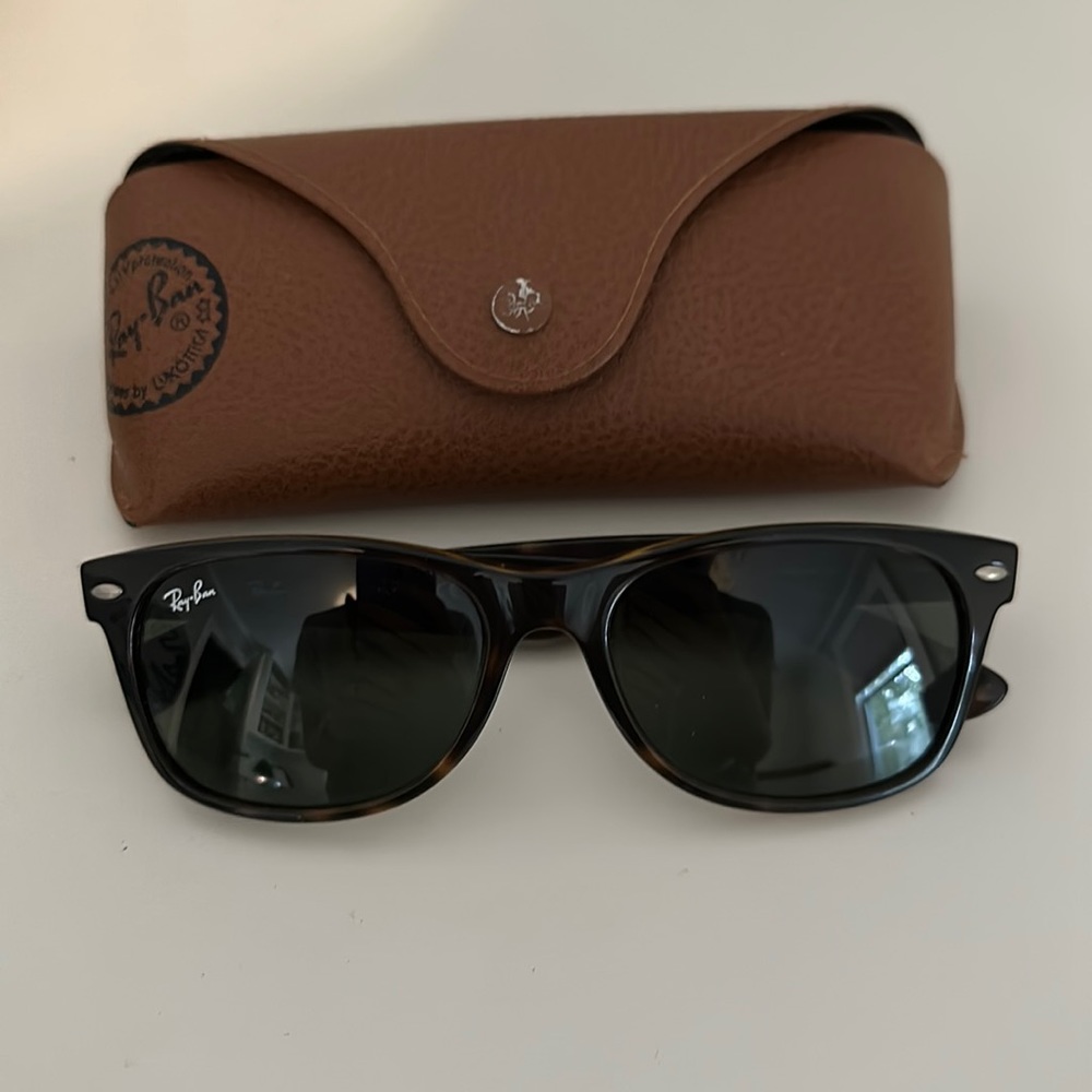 Ray-Ban New Wayfarer Sunglasses